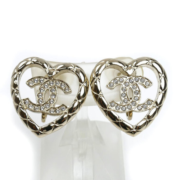 CHANEL Gold Heart Earrings